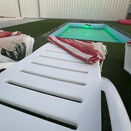 Apartment Con Piscina Climatizada Los Palacios Y Villafranca